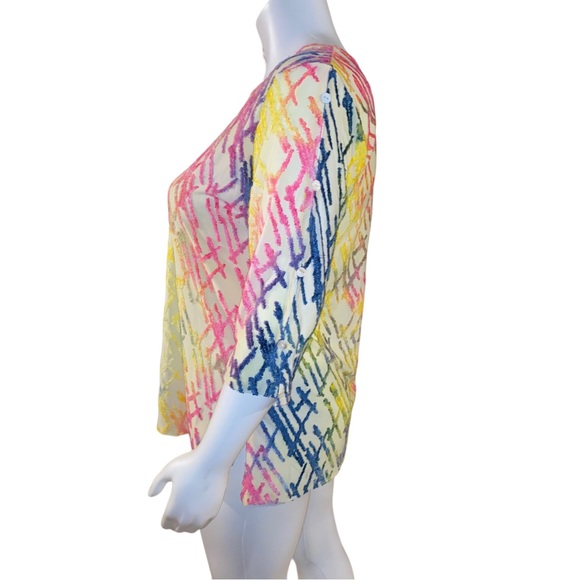 Creation Blouse 1X/2X Colorful Textured 3/4 Sleeve Cream Crew Neck Button Detail - Picture 8 of 16